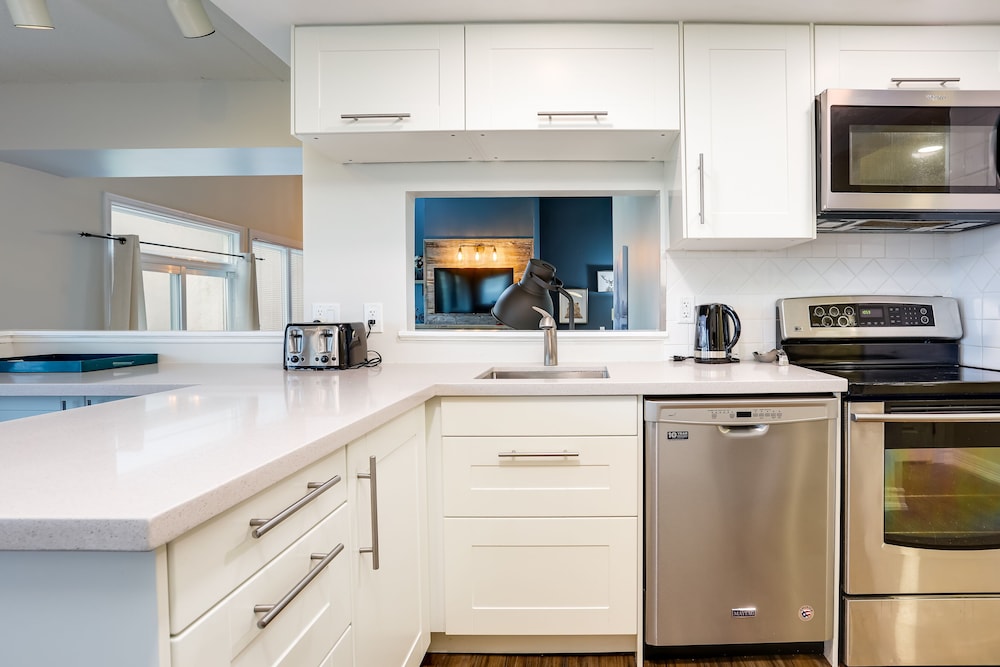 Wintergreen Condos