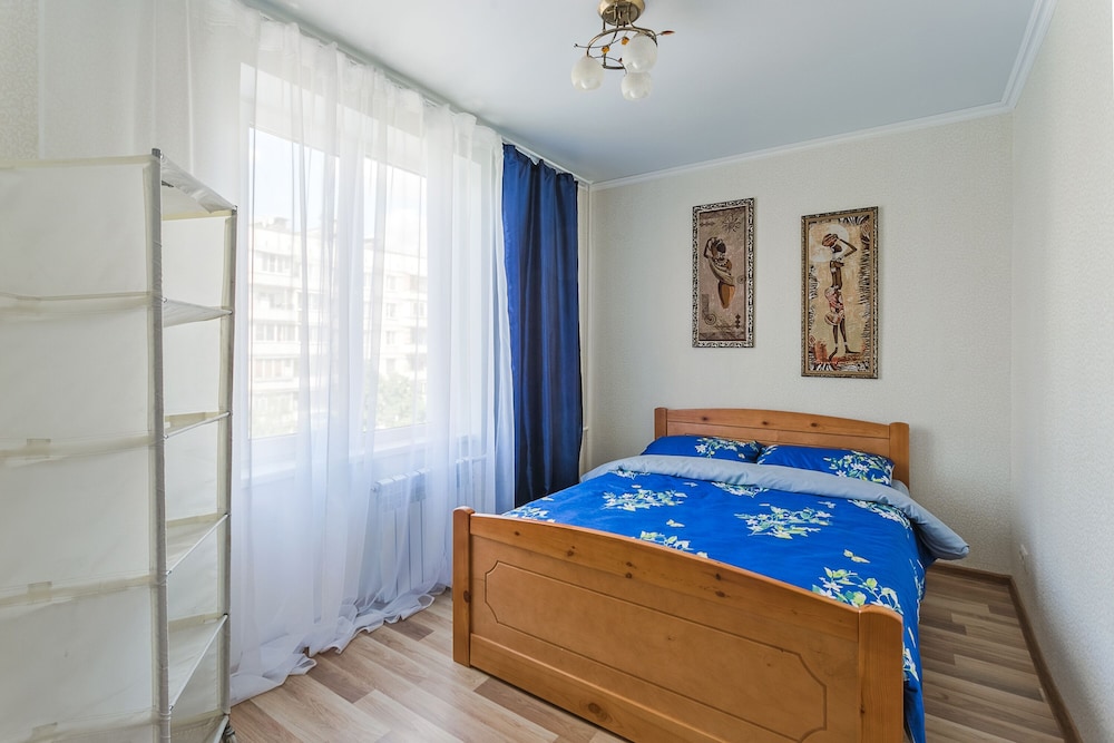 Apartment on Vorontsovskaya 44