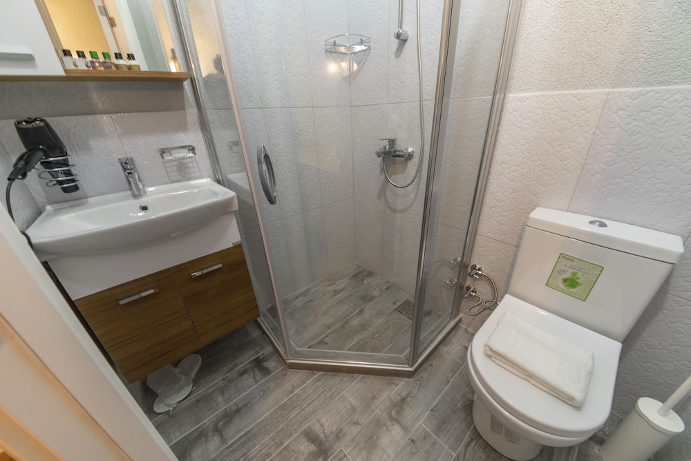 Royal Taksim Süitleri - Image 72