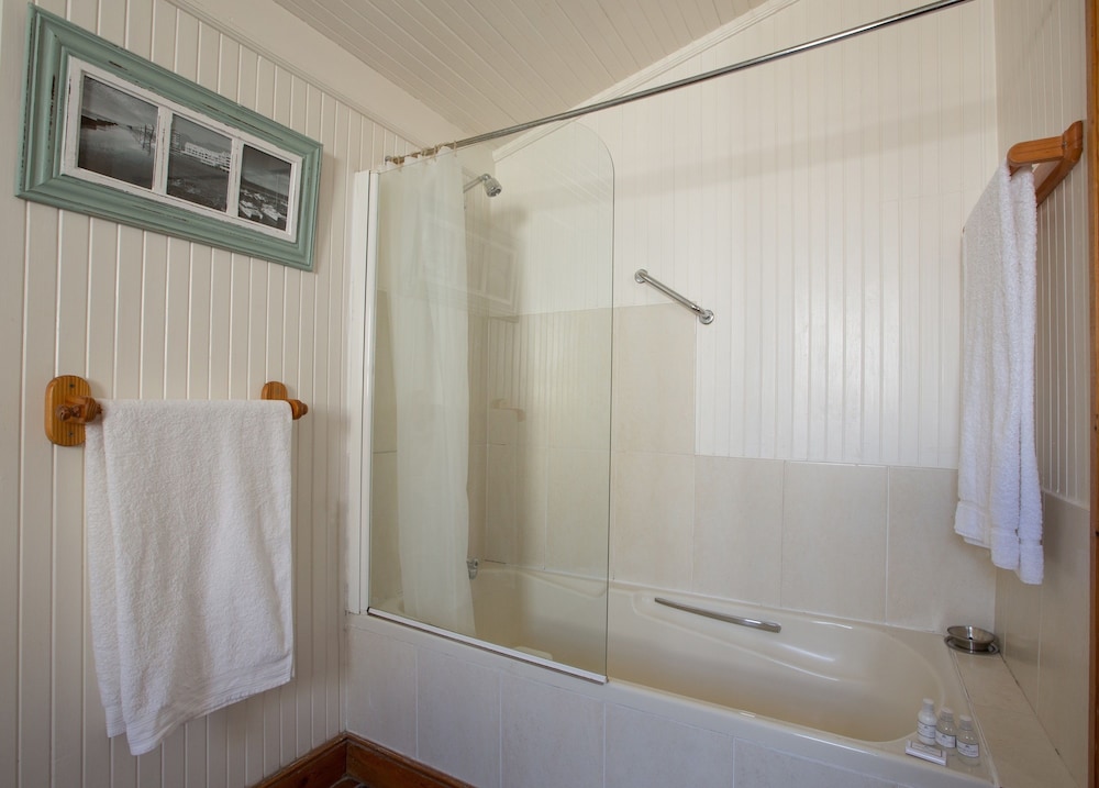 Loddeys Guesthouse