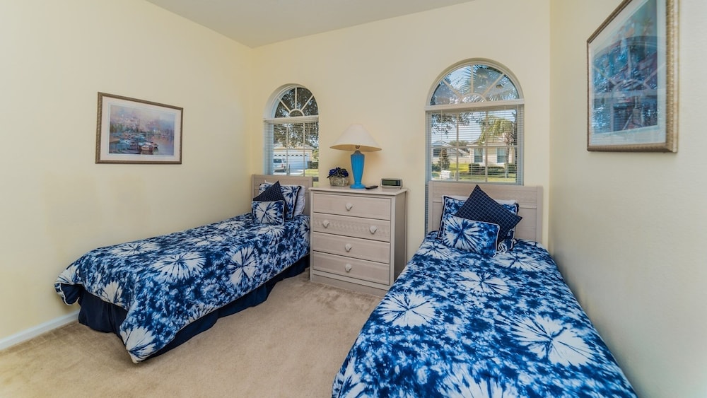 Windsor Palms Resort 4 Bedroom Home+ Game Room 4 Home