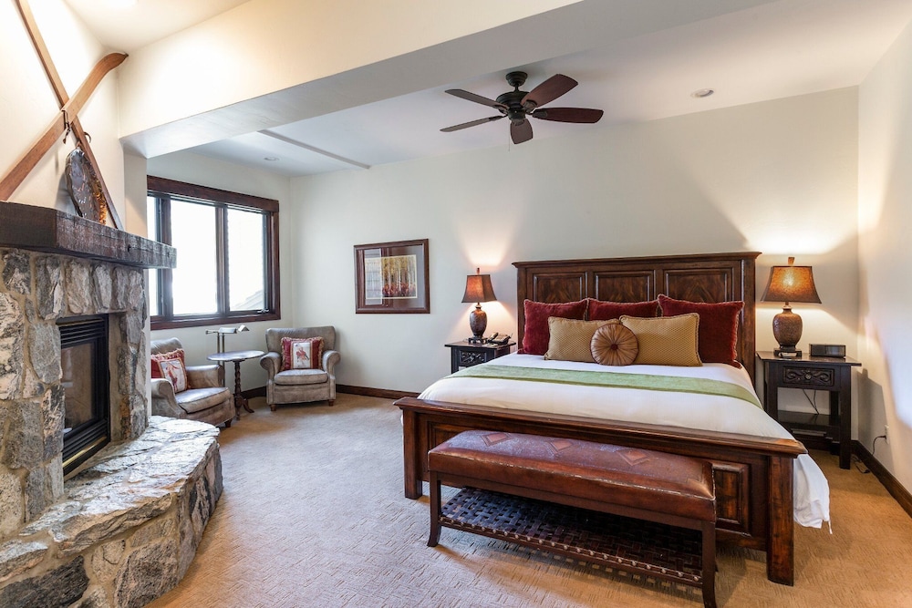 Trail's End Lodge at Deer Valley Resort - Two Bedroom Residence with Spa #403 2 Condo