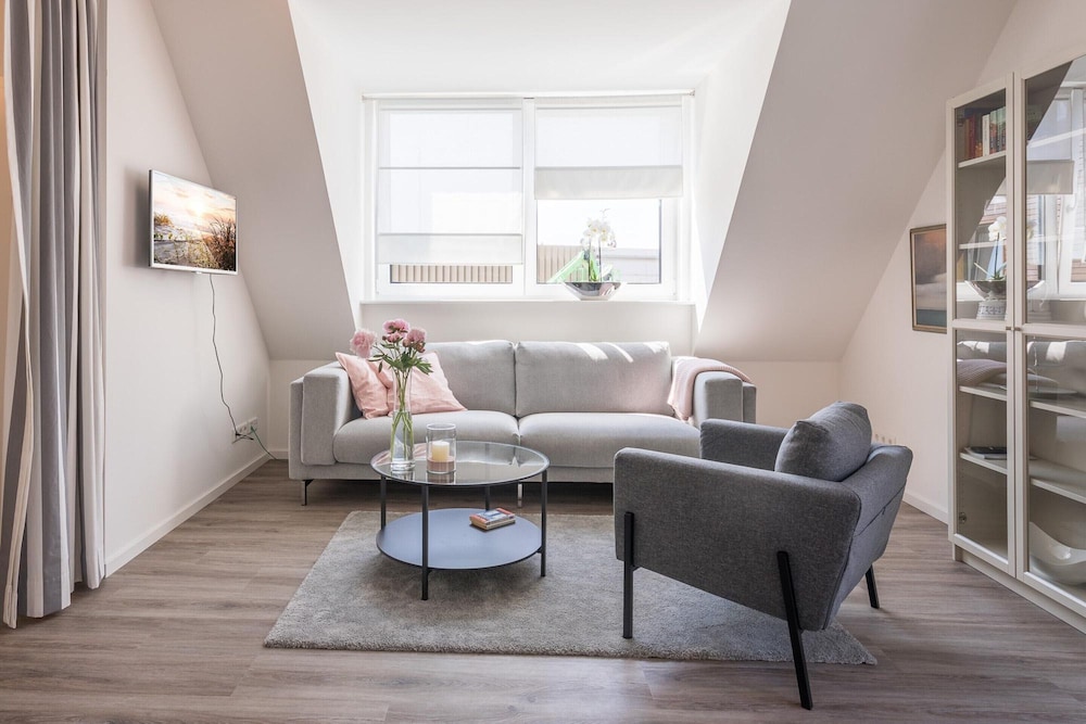 Liebevoll Eingerichtete Ferienwohnung in Husum
