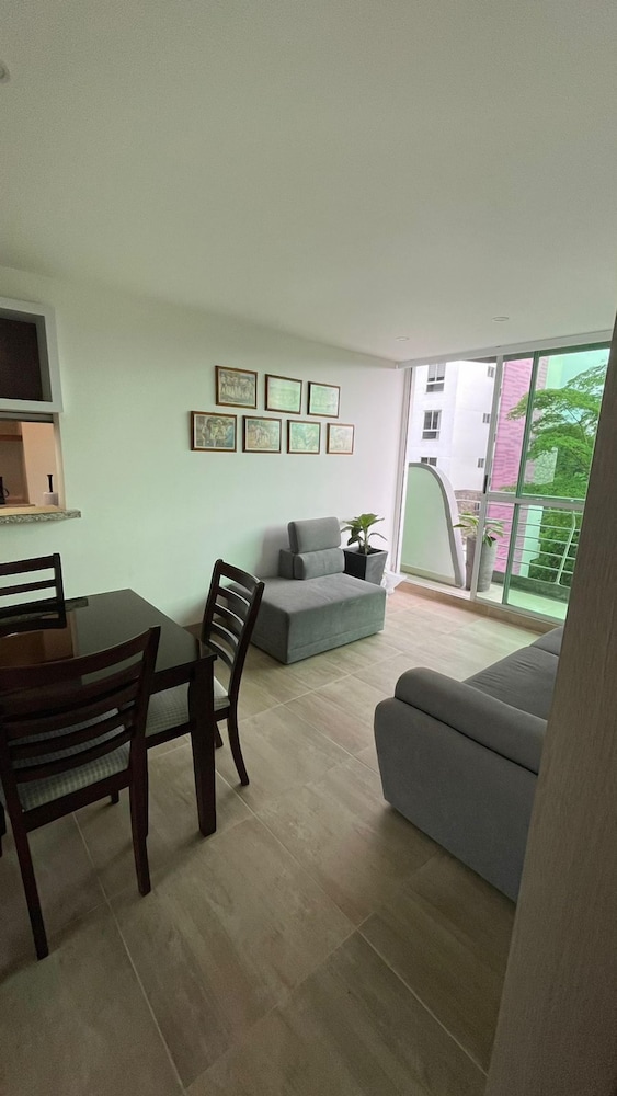 APARTAMENTOS EN ATLANTIS TERRAZA PISCINA
