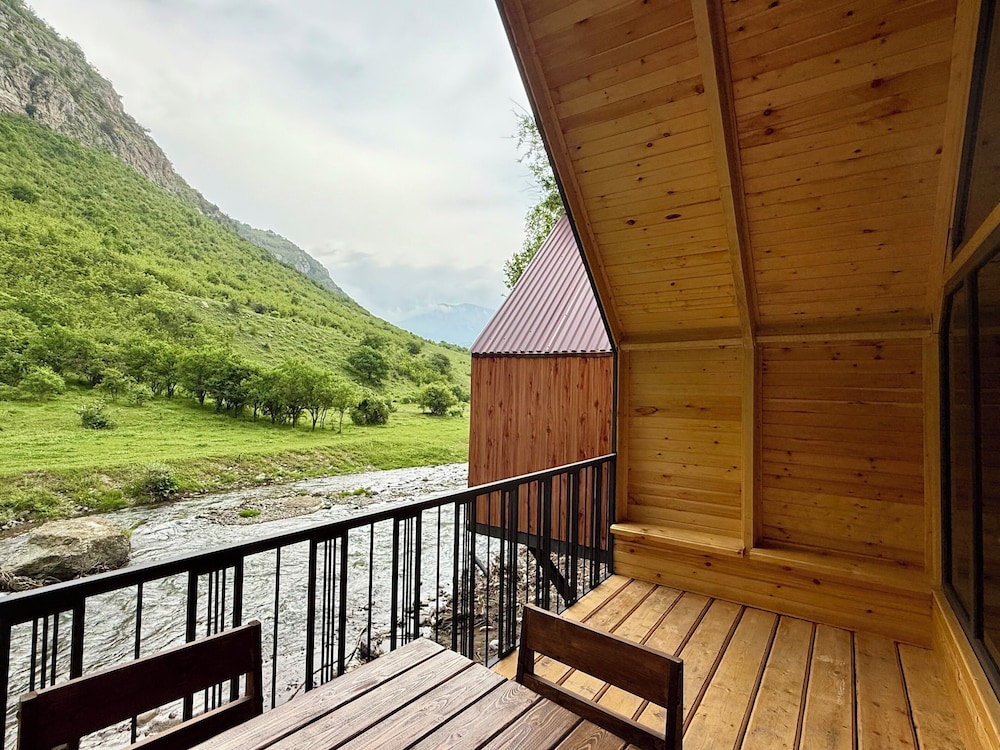 QarUp House