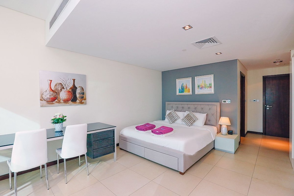 E&T Holiday Homes - Liberty House