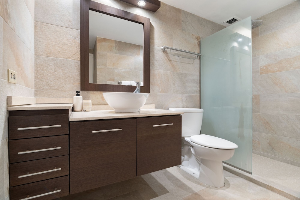 Coastal Living With Golf Course Vistas Otium