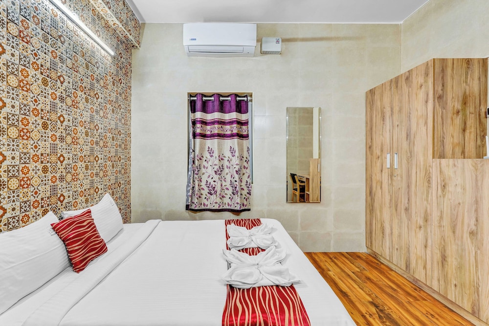 Season4 Residences 1-BHK furnished appt