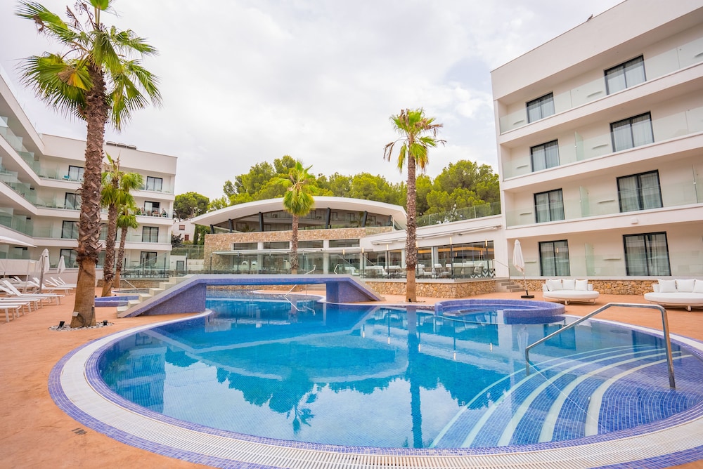 Hotel Morlans Suites - Adults Only - Image 1