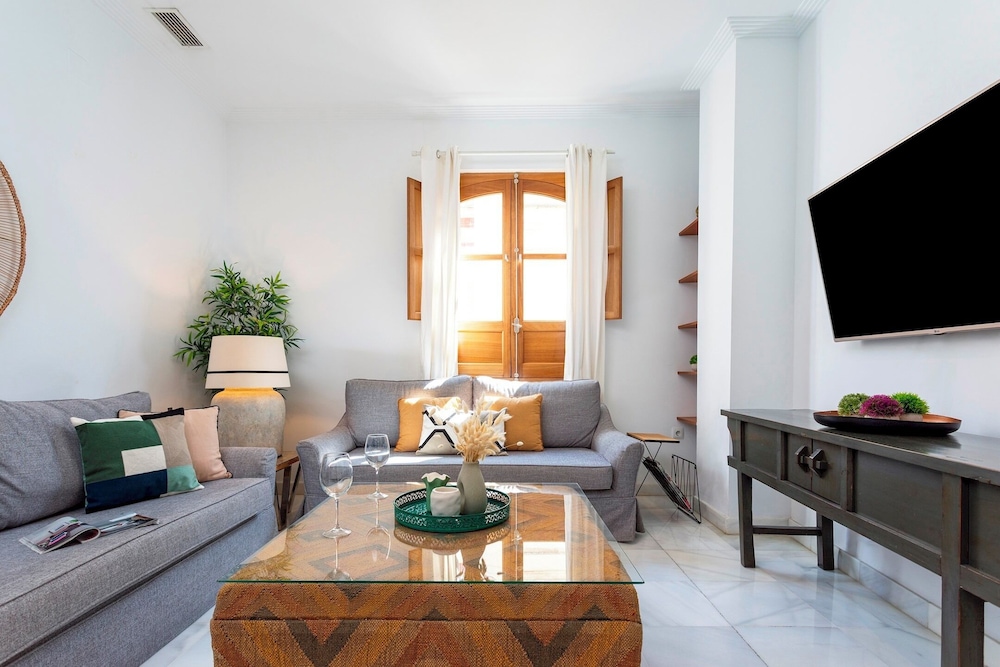 Genteel Home Zaragoza III photo 4