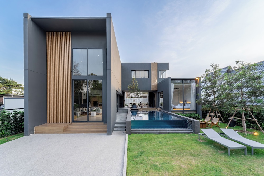 WABI SABI Onsen Villa Hua Hin