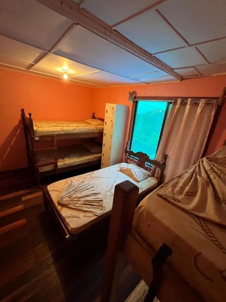 Hostel Pura Vida
