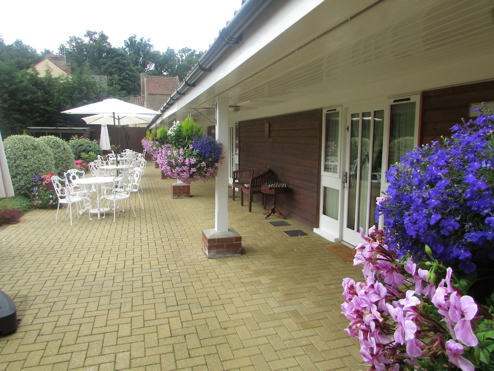 Great Yarmouth Vacations - Decoy Barn - Property Image 21
