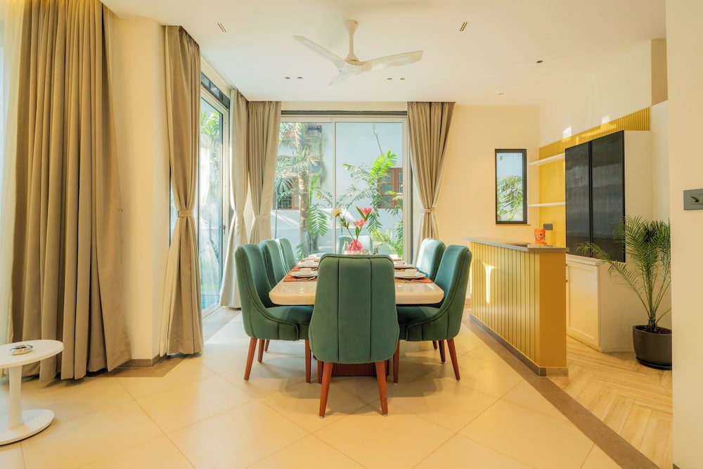ELIVAAS Laguna Camellia | Luxe 4 BHK Villa Near Popular Beaches with Private Pool