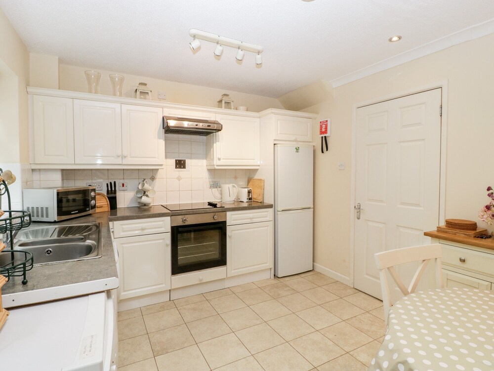5 Wye Rapid Cottages