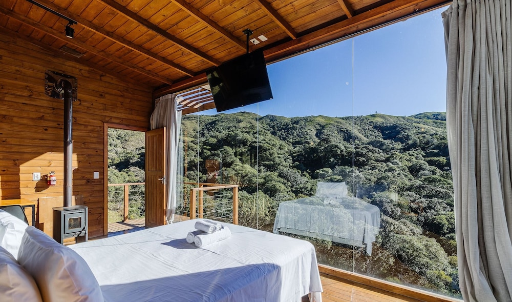 Cabana aconchegante c/ jacuzzi e lareira – VST019