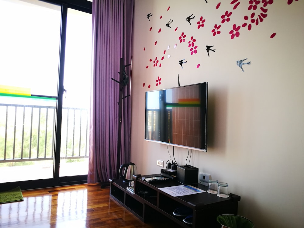 198 Red Hat B&B