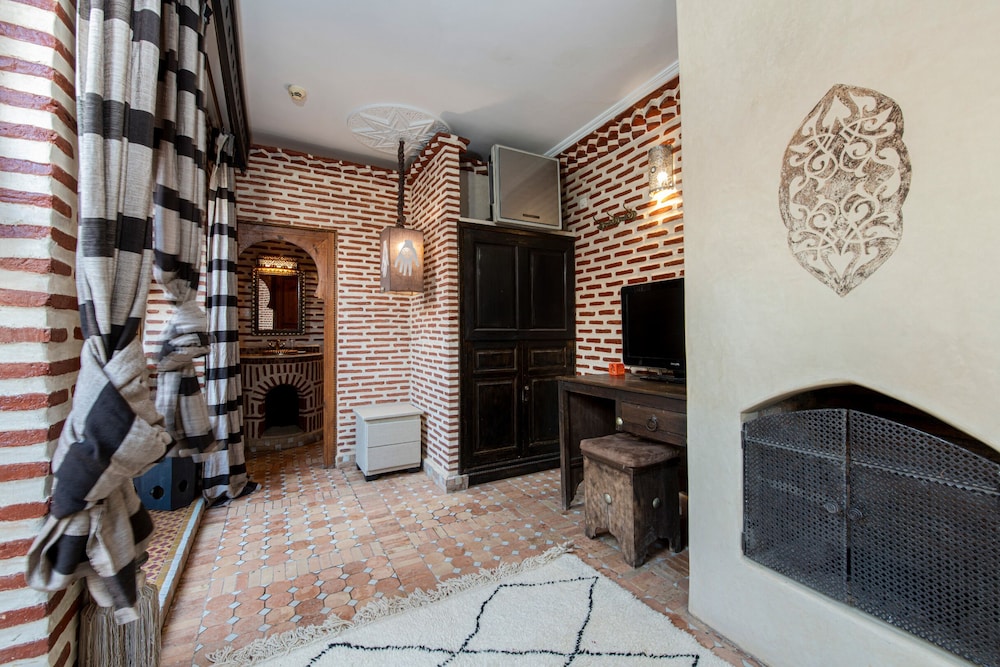Maison Do