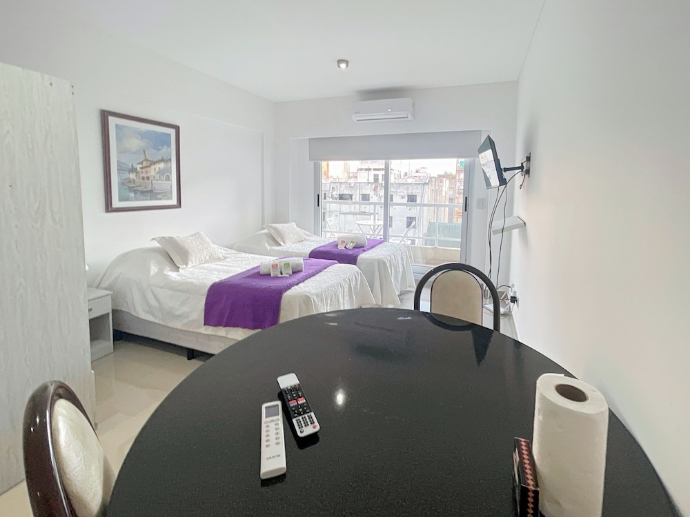 Ayres Suites Moreno