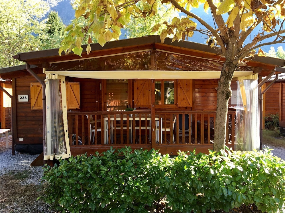 Sunwaychalets Lago di Lugano