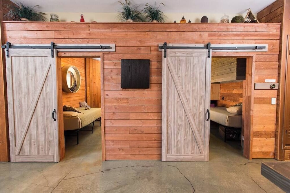 Bamboo Loft 6BR