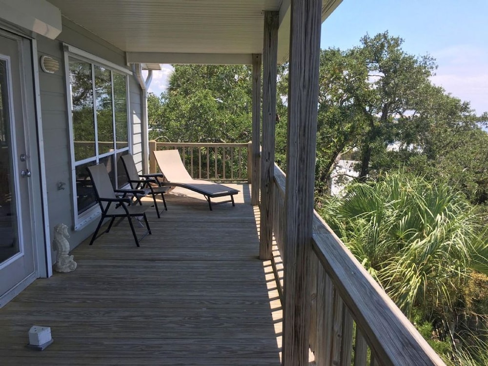 Seahorse Landing