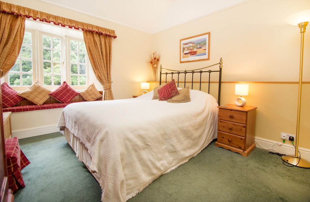 Polraen Country House