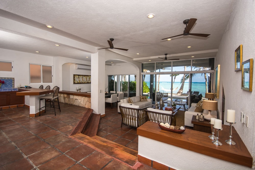 Beachfront W Private Staff in Gated Community