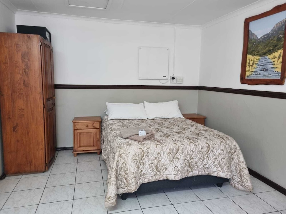 Emerald Guesthouse