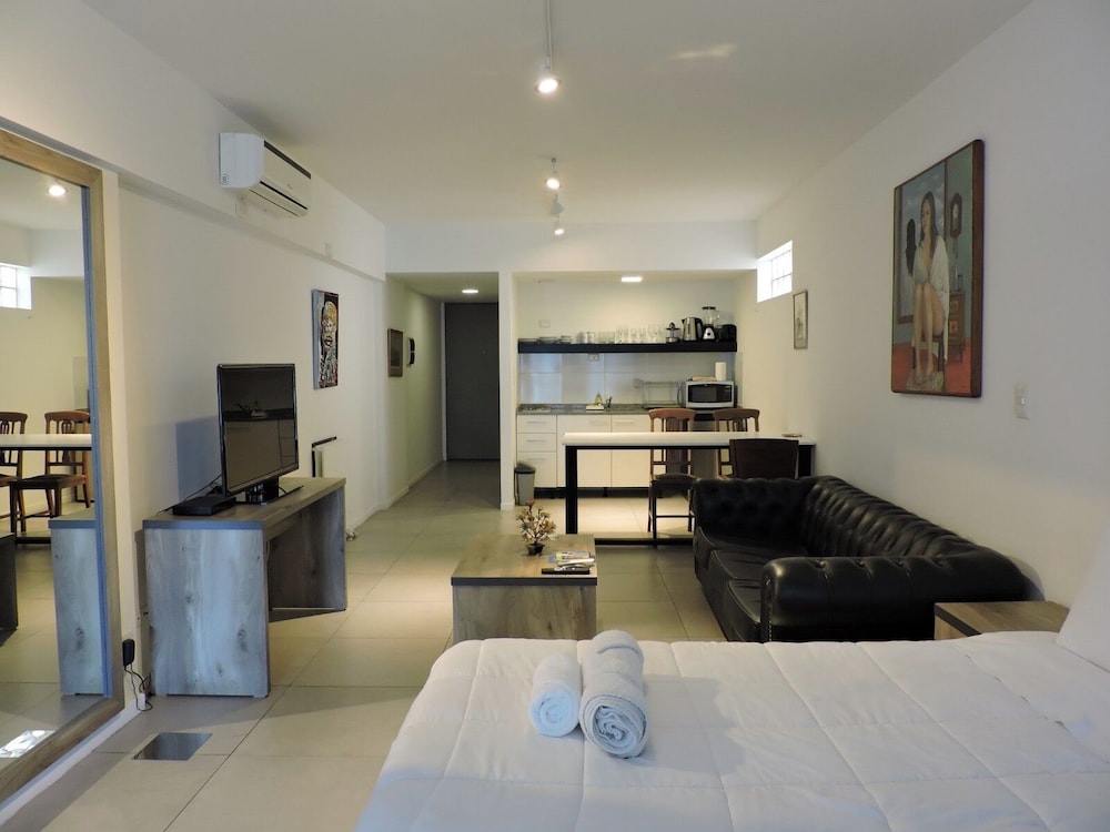 Rivadavia Apartments