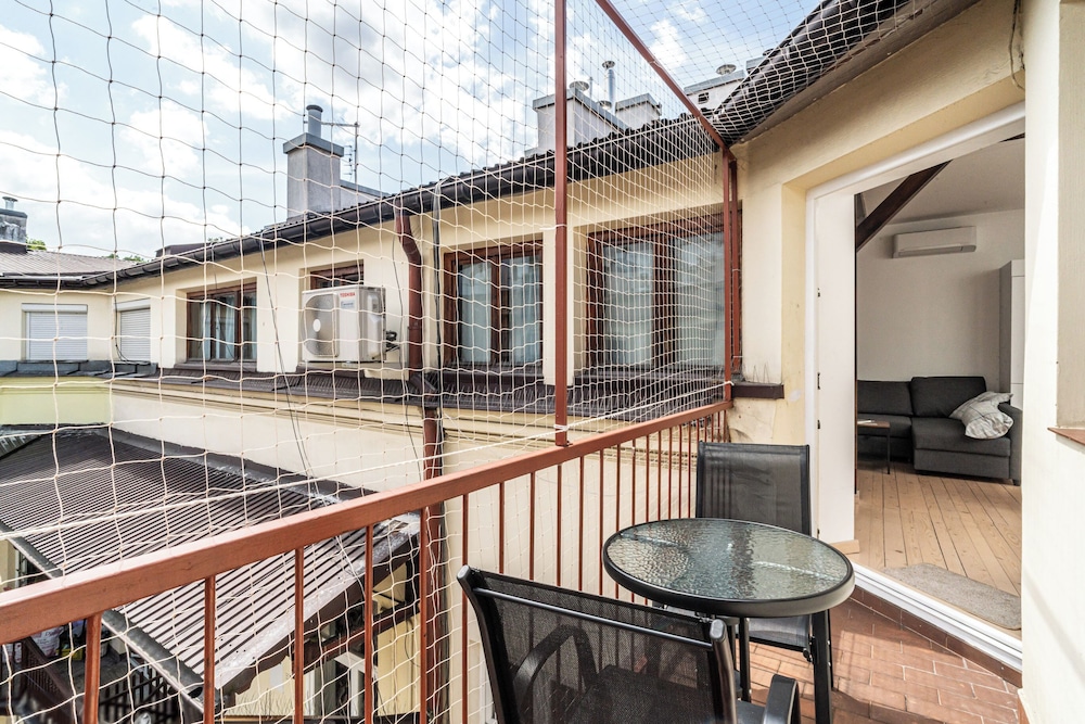 RentPlanet - Apartament przy Plantach