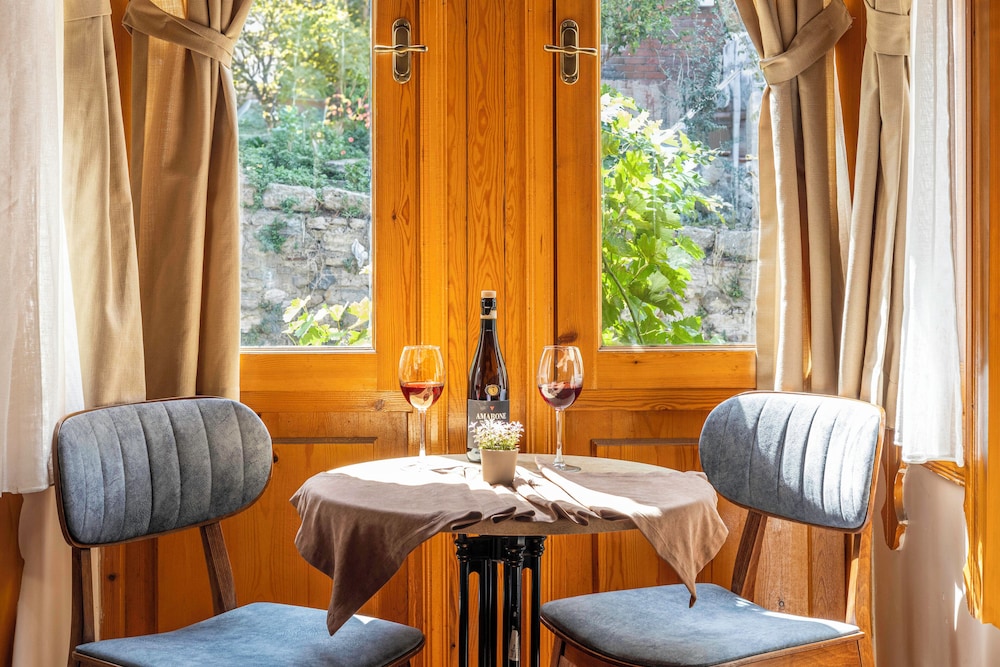 Astra Boutique Otel - Image 25