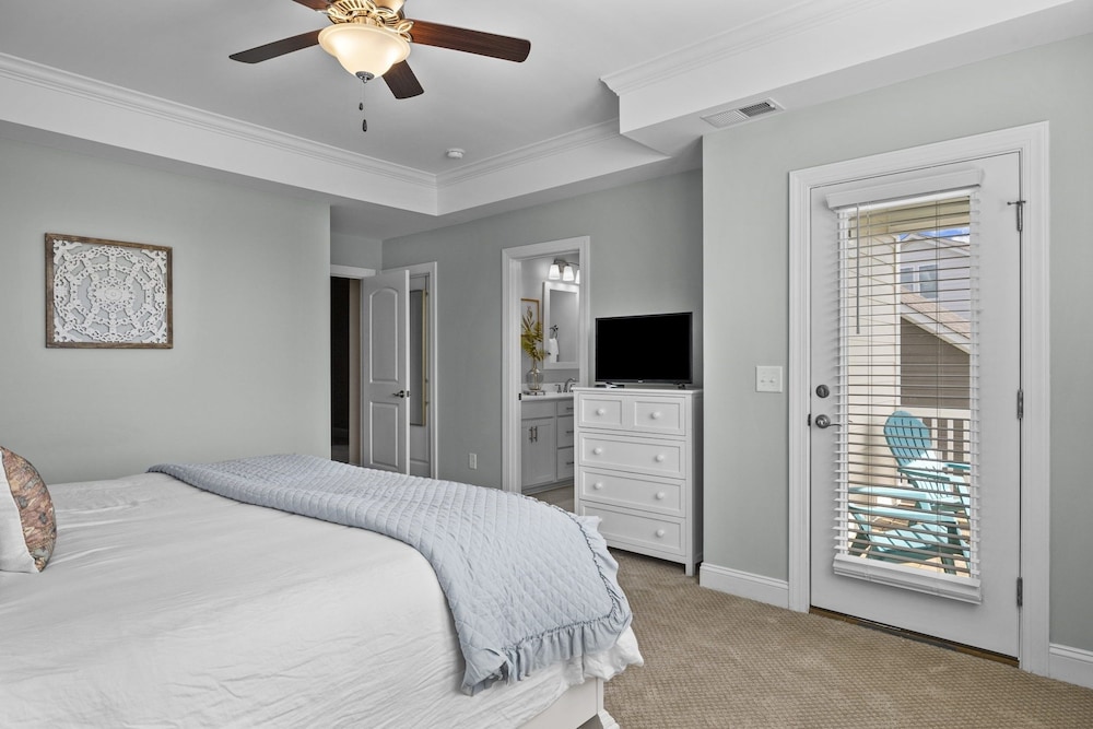 Gypsea Soul 4 Bedroom Home by Redawning view 3