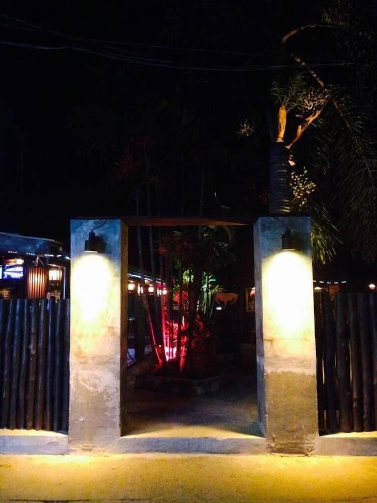 Bamboozle Hostel