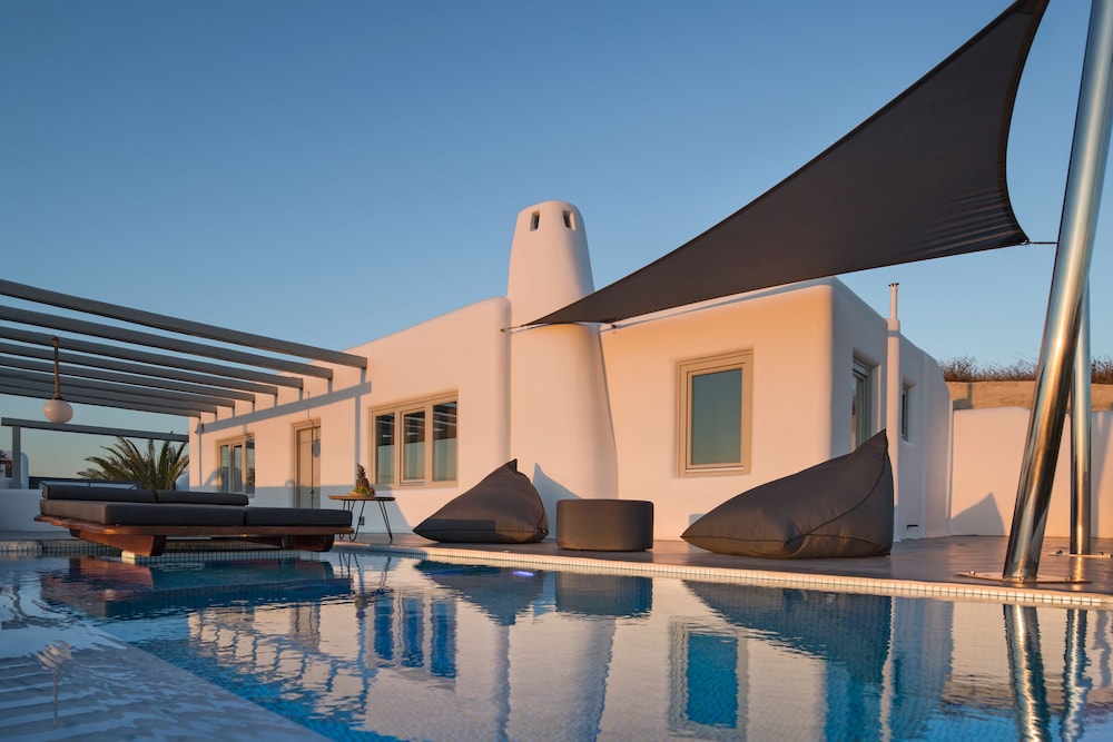 Senses Luxury Houses