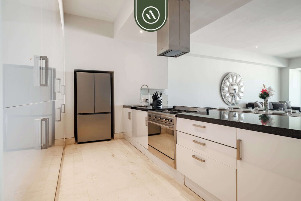 Oceanview Penthouse With Private Pool - BBQ