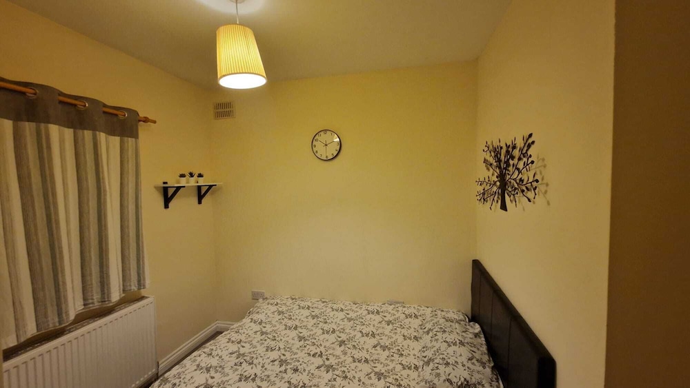 Private room near Hither Green Station