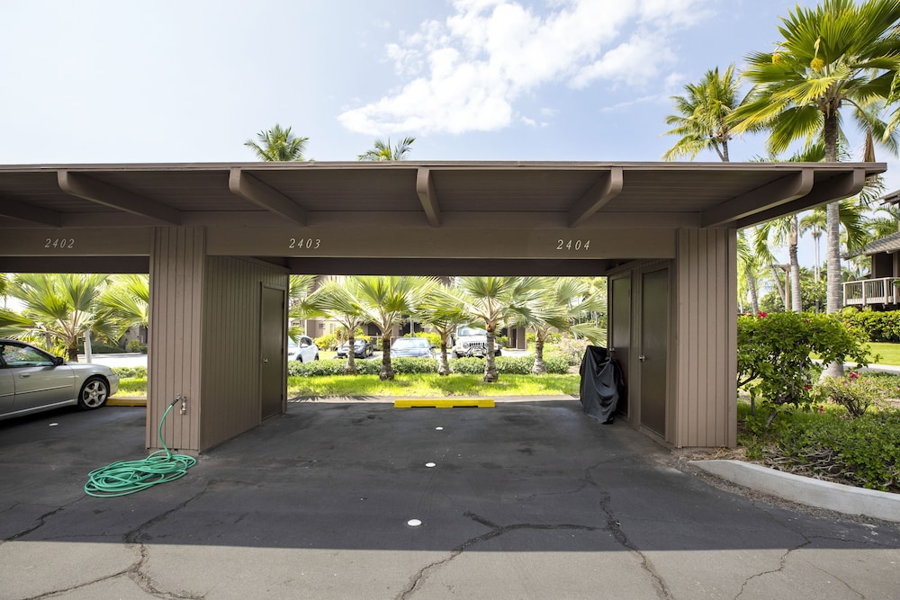 Konaloa Unimpeded Views of the Ocean