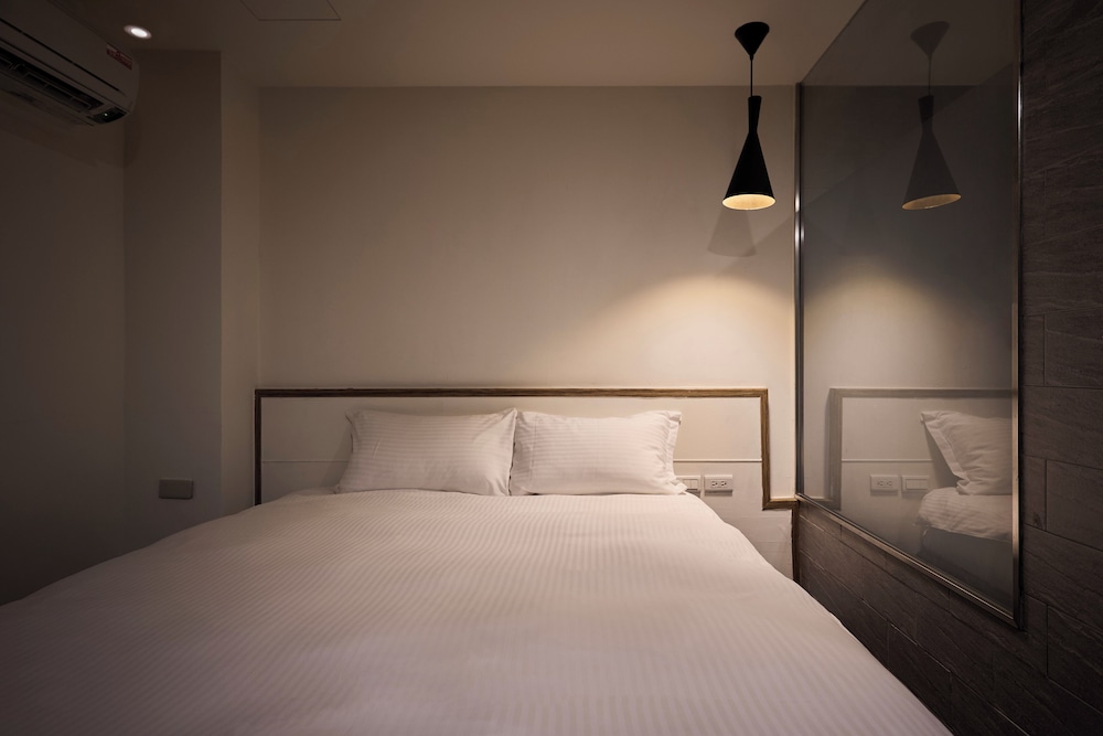 ZZZ HOTEL