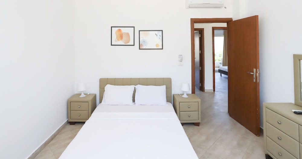 Prime Holidays Amwaj