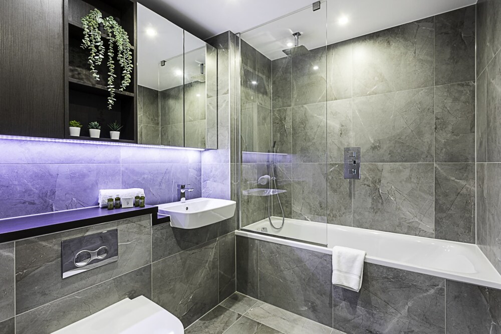 Icon Tower Flat IX