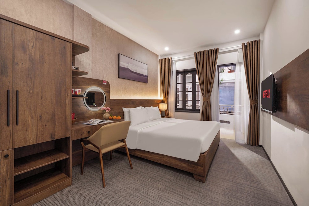 Kly Luxury Hotel