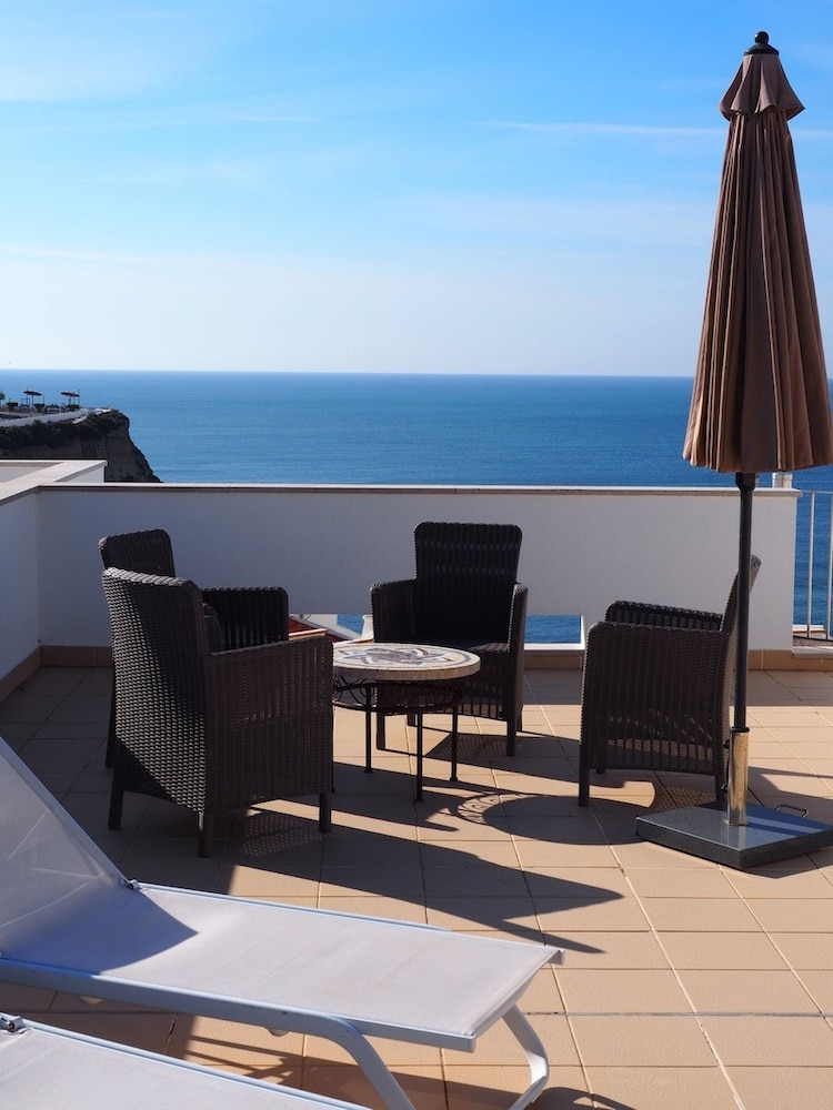 Carvoeiro Bay H Modern Townhouse Very Central f