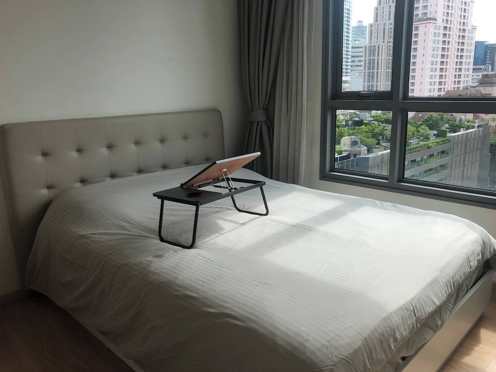 Free Airport Pick Up Rooftop Pool Jacuzzi Gym BTS Emqartier Shopping Mall