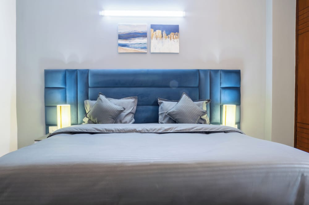 Housr 2 BHK Apartment Sector 39 Gurgaon