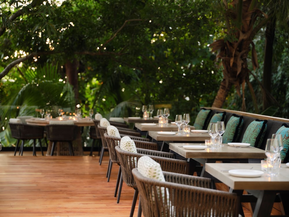 Kimpton Grand Roatan Resort And Spa by IHG - Photo 82