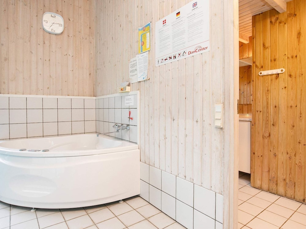10 Person Holiday Home in Hjorring-by Traum view 5