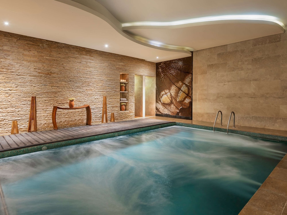 Sofitel Dubai The Palm Resort & Spa