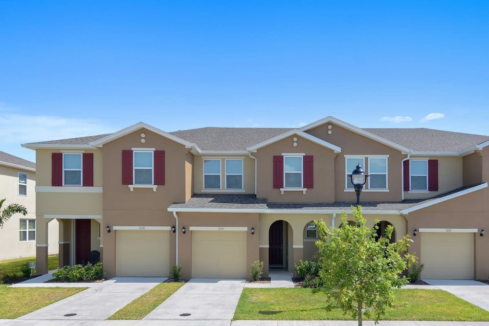 Four Bedrooms Townhome Compass Bay Resort 5130