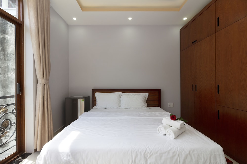 CBD Home - Home in Central - The Art